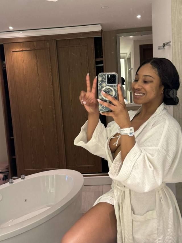 USA 🇺🇸 ESCORT AVAILABLE AND PARTY FAVORS - Image 2